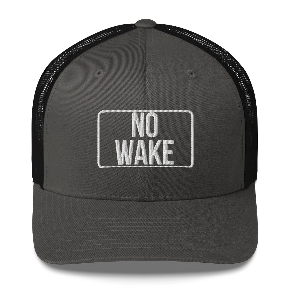 NO WAKE Trucker Cap